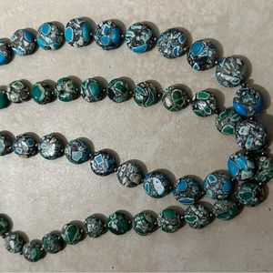 Green Spotted Jasper
Necklace Silver Beads